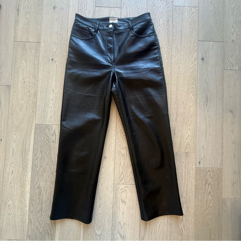 Aritzia Wilfred Black Faux Leather Straight Leg Pants Size 6